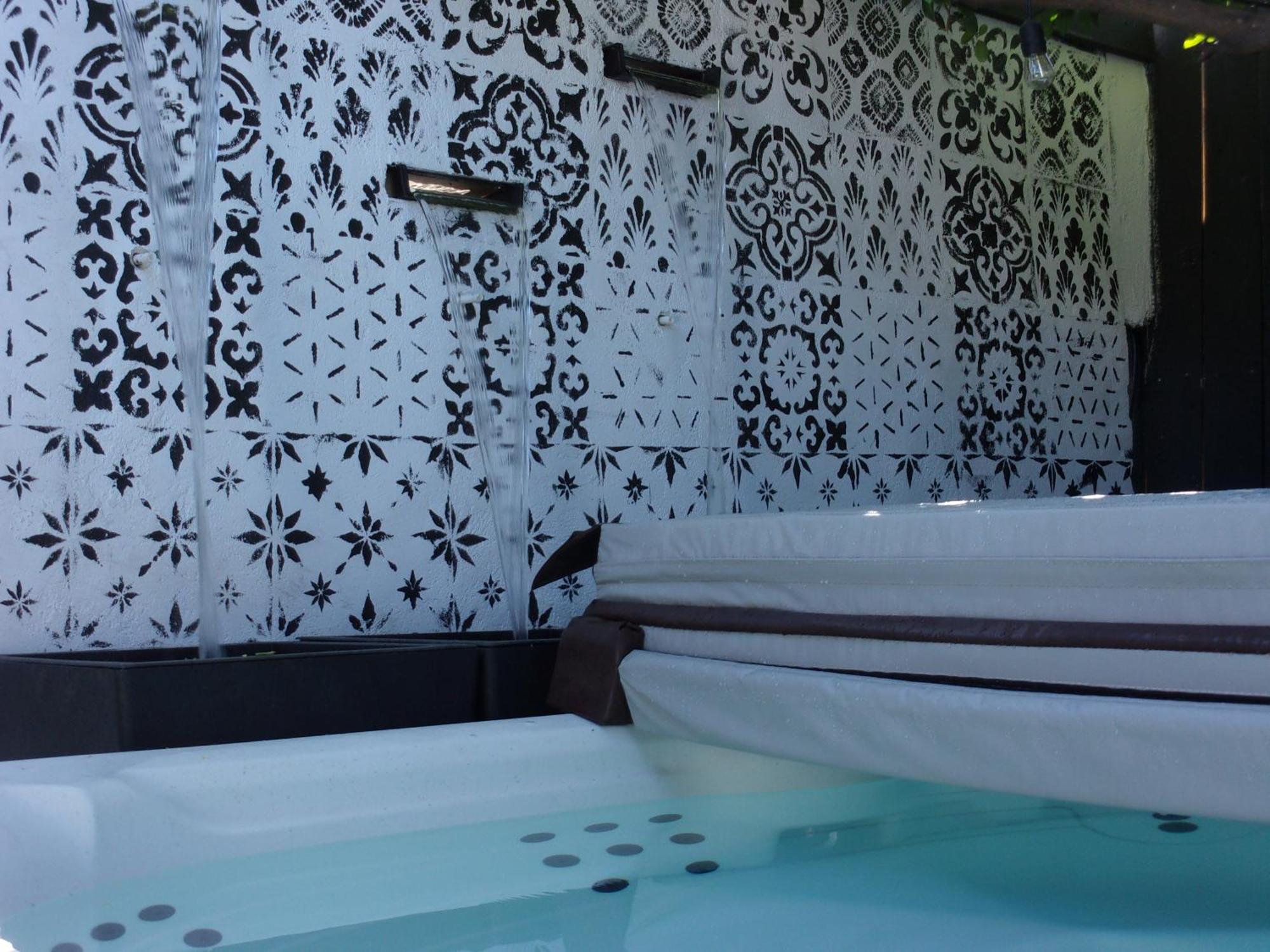 Updated Dwntwn 2Bd Twnhse W/Hot Tub& Private Patio パーム・スプリングス エクステリア 写真